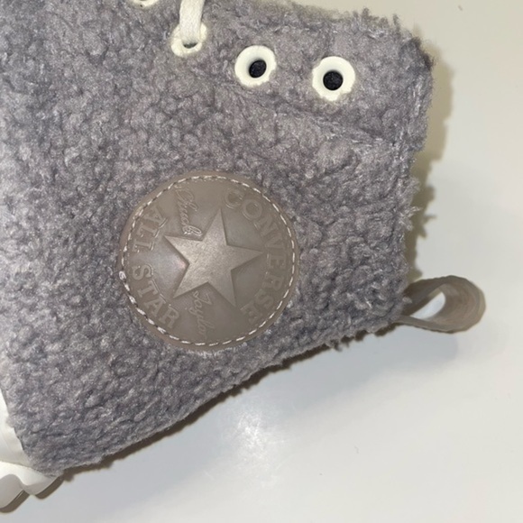 Converse Women's Gray Run Star Hike Sherpa Lined Sneaker size 8 - Picture 5 of 12
